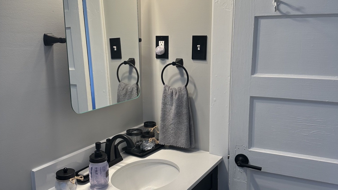 Photo of Bathroom in Midtown