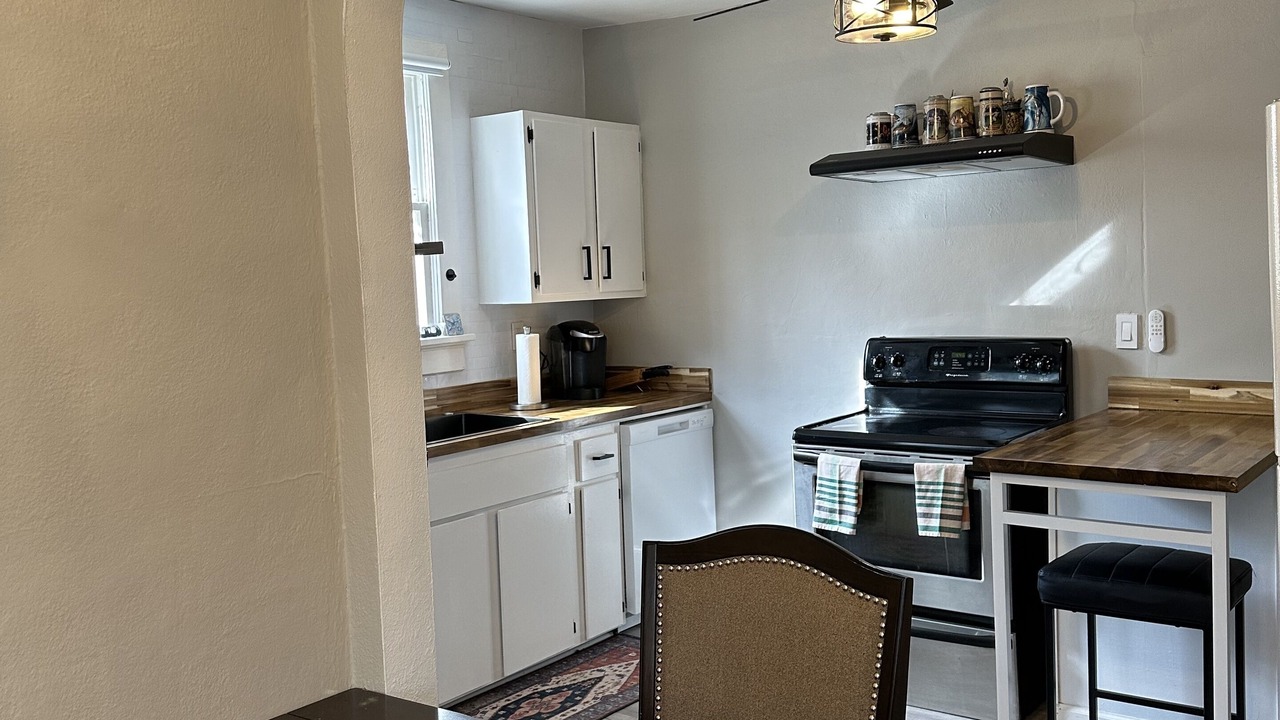 Photo of Kitchen in Midtown