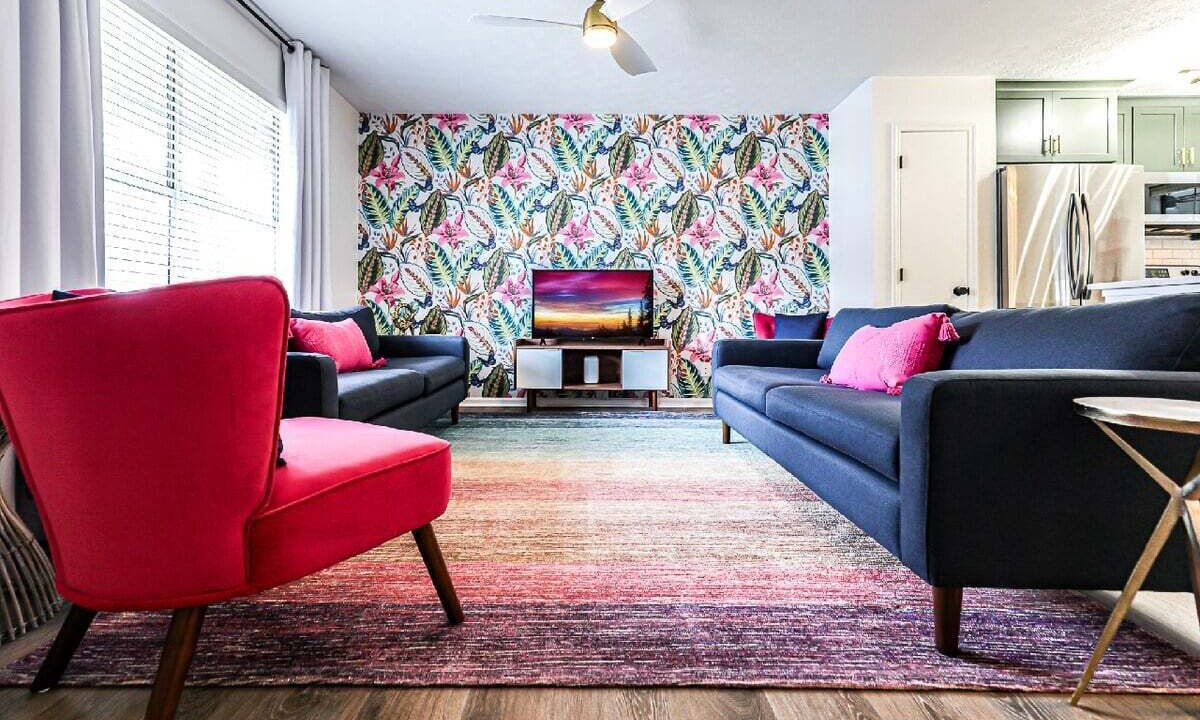 Photo of Livingroom in Whitemarsh Island