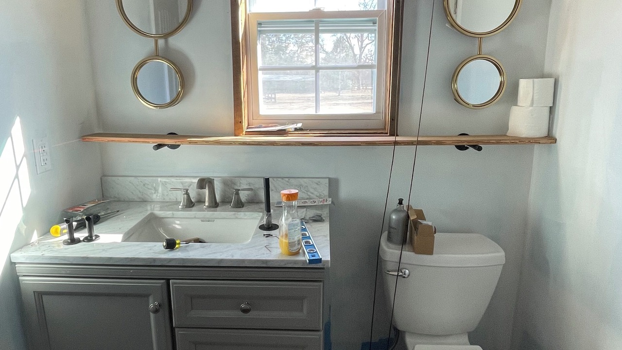 Photo of Bathroom in South Carolina Lakes & Blackwater Rivers