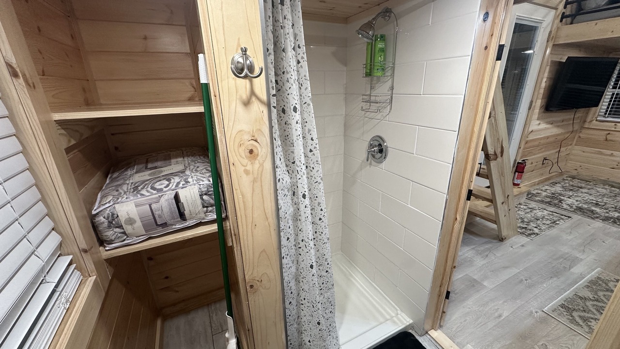 Photo of Bathroom in Douglas