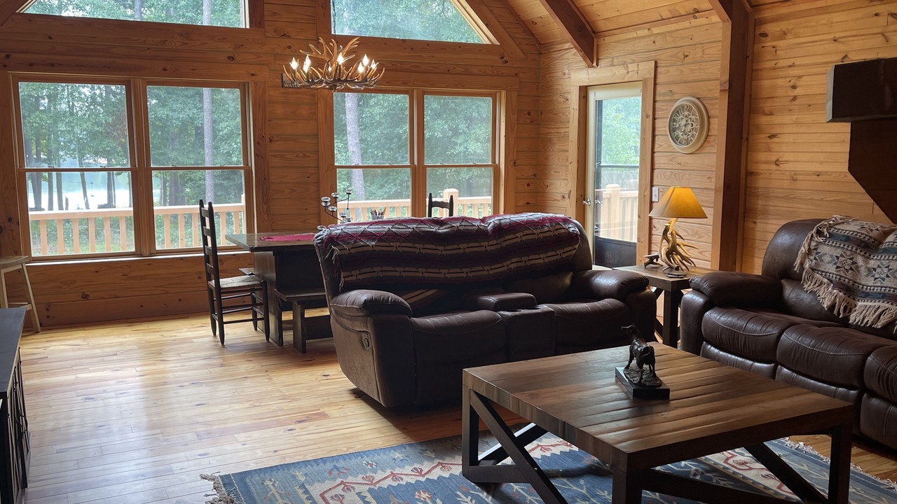 Photo of Livingroom in Townville