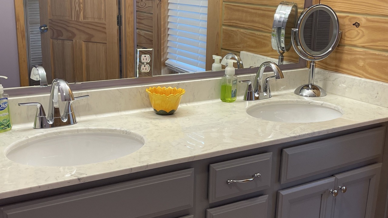 Photo of Bathroom in Townville