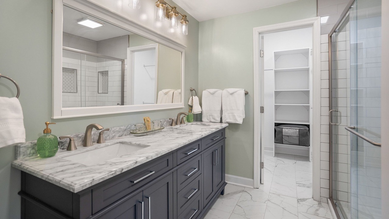Photo of Bathroom in Beaufort