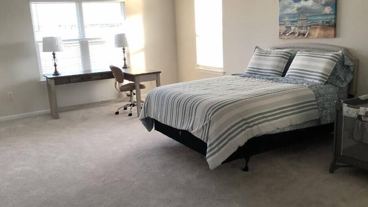 Photo of Bedroom in Westside