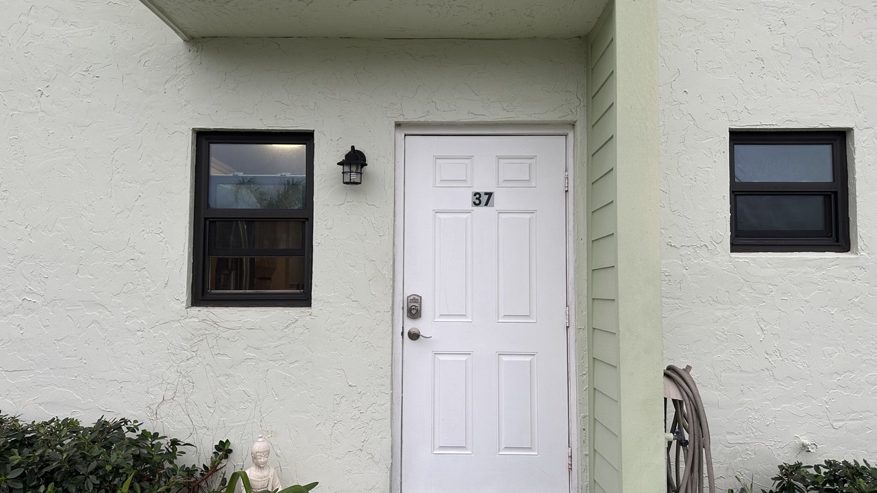 Photo of Others in Hutchinson Island South