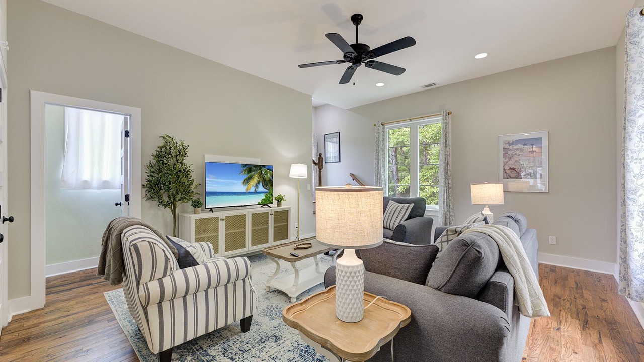 Photo of Livingroom in Rockville