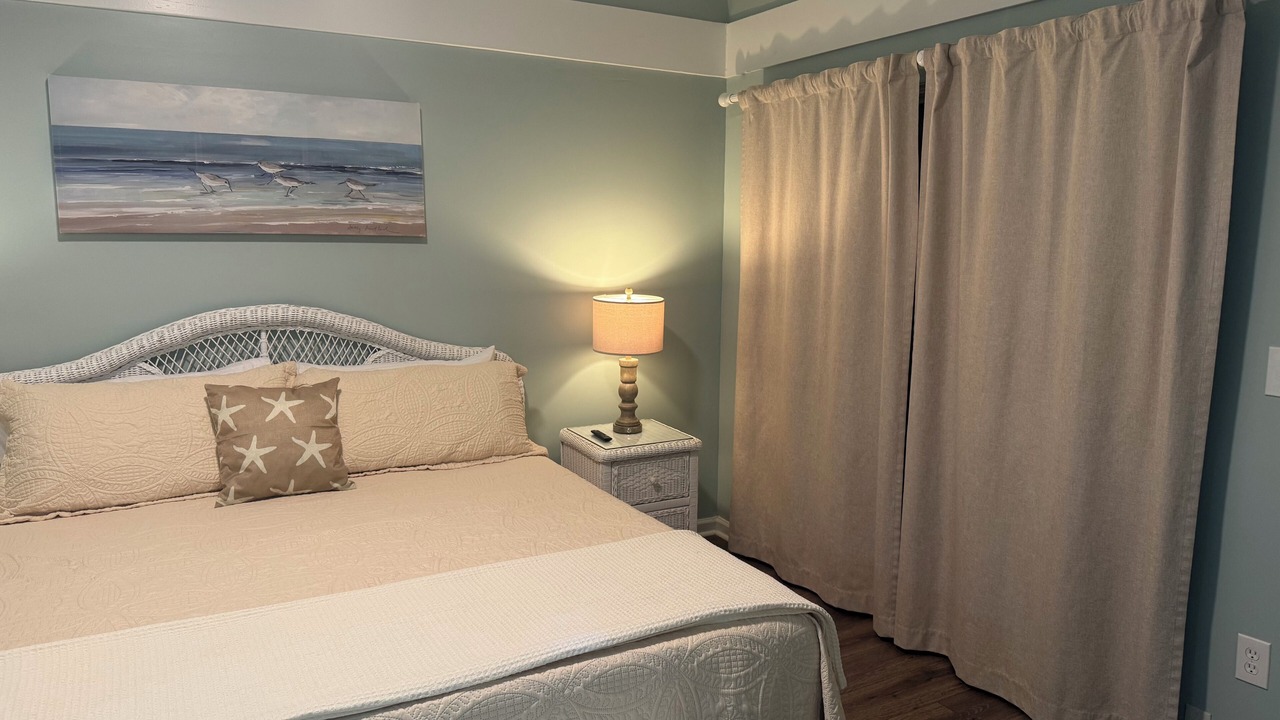 Photo of Bedroom in Ocean Ridge