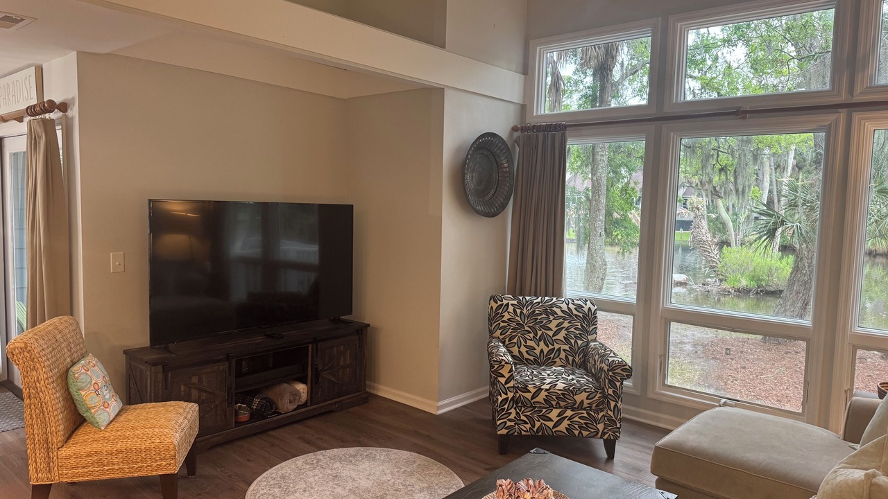 Photo of Livingroom in Ocean Ridge