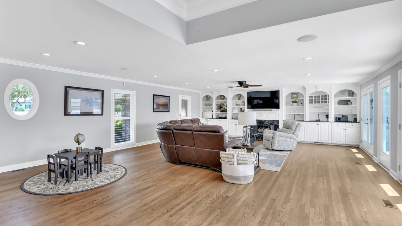 Photo of Bedroom in Lake Murray of Richland