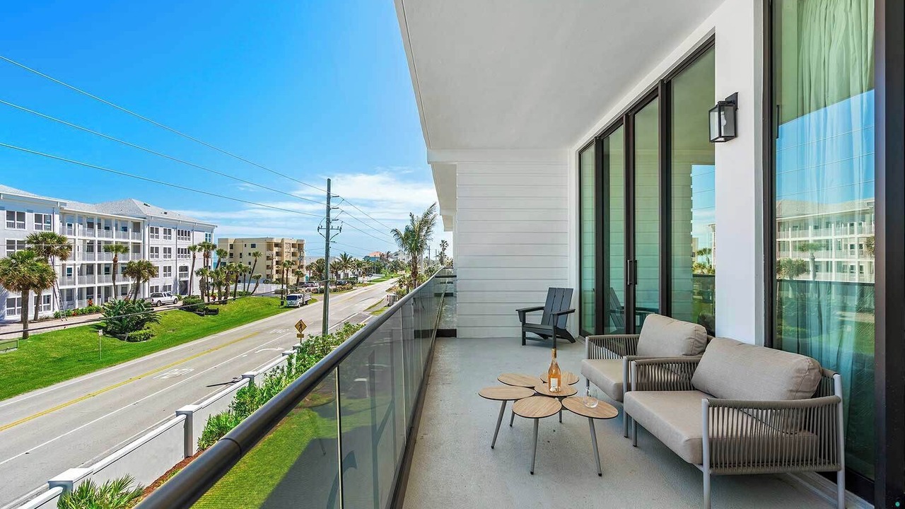 Photo of Patio Balcony in Melbourne Beach
