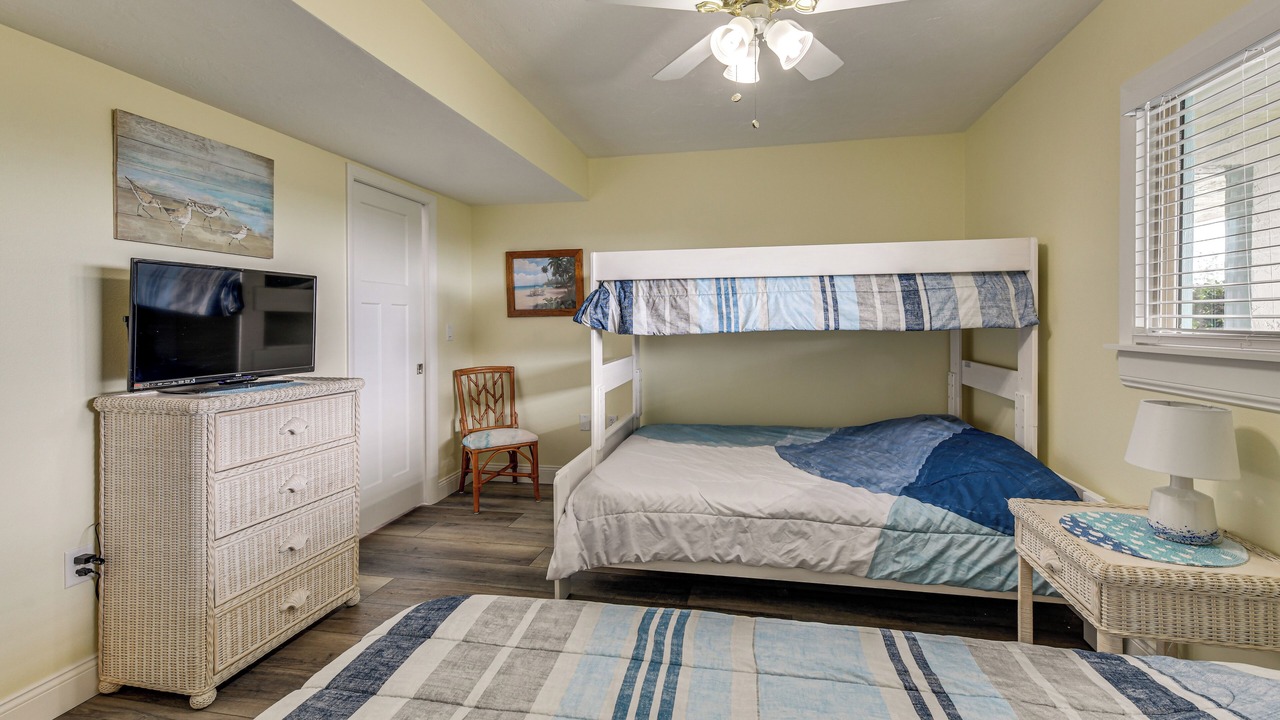 Photo of Bedroom in Whitney Beach