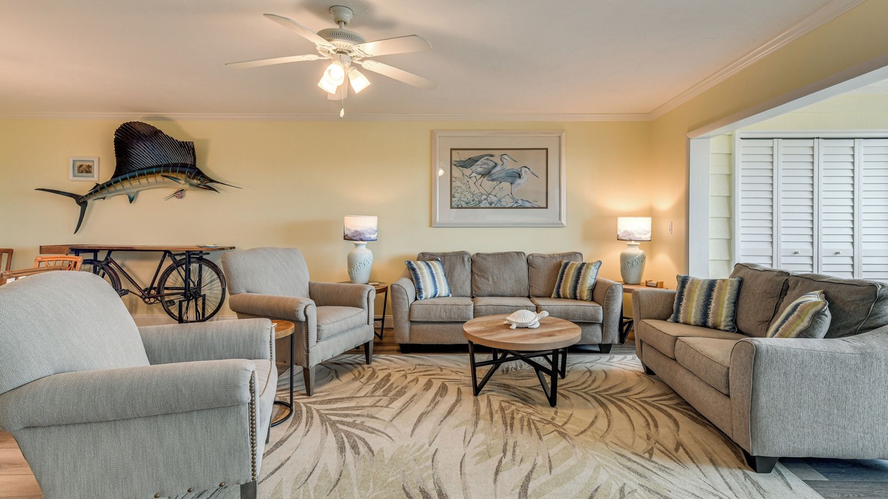 Photo of Livingroom in Whitney Beach