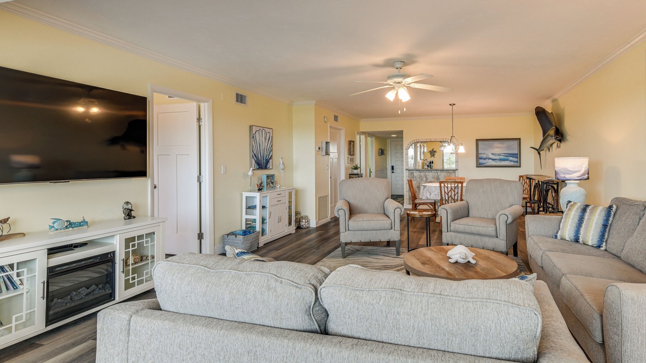 Photo of Livingroom in Whitney Beach