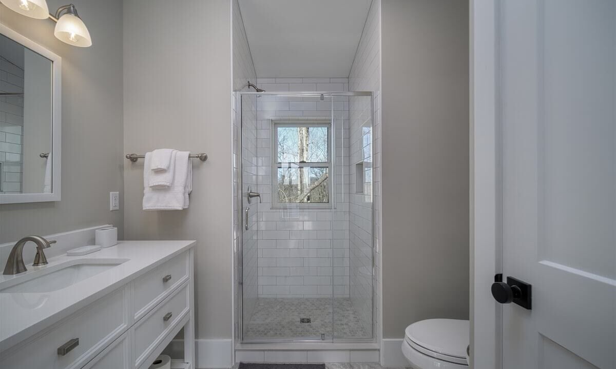 Photo of Bathroom in Transylvania County