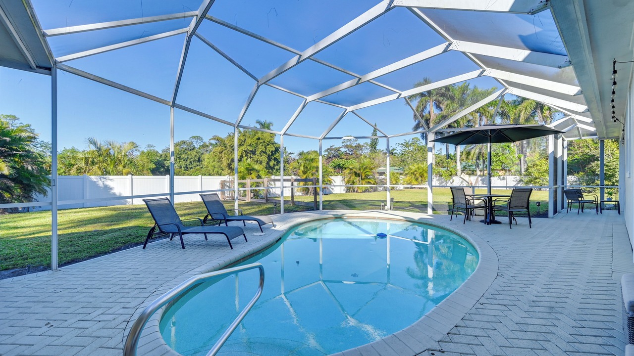Photo of Outdoor in Naples
