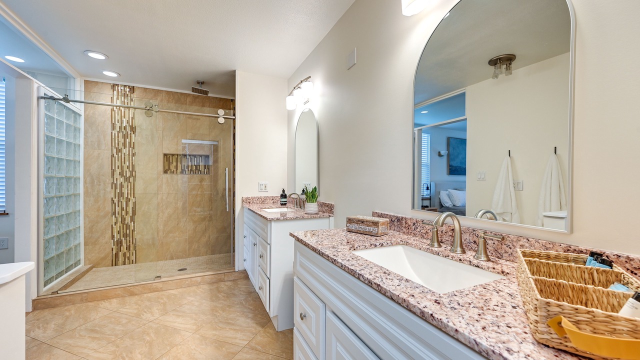 Photo of Bathroom in Naples