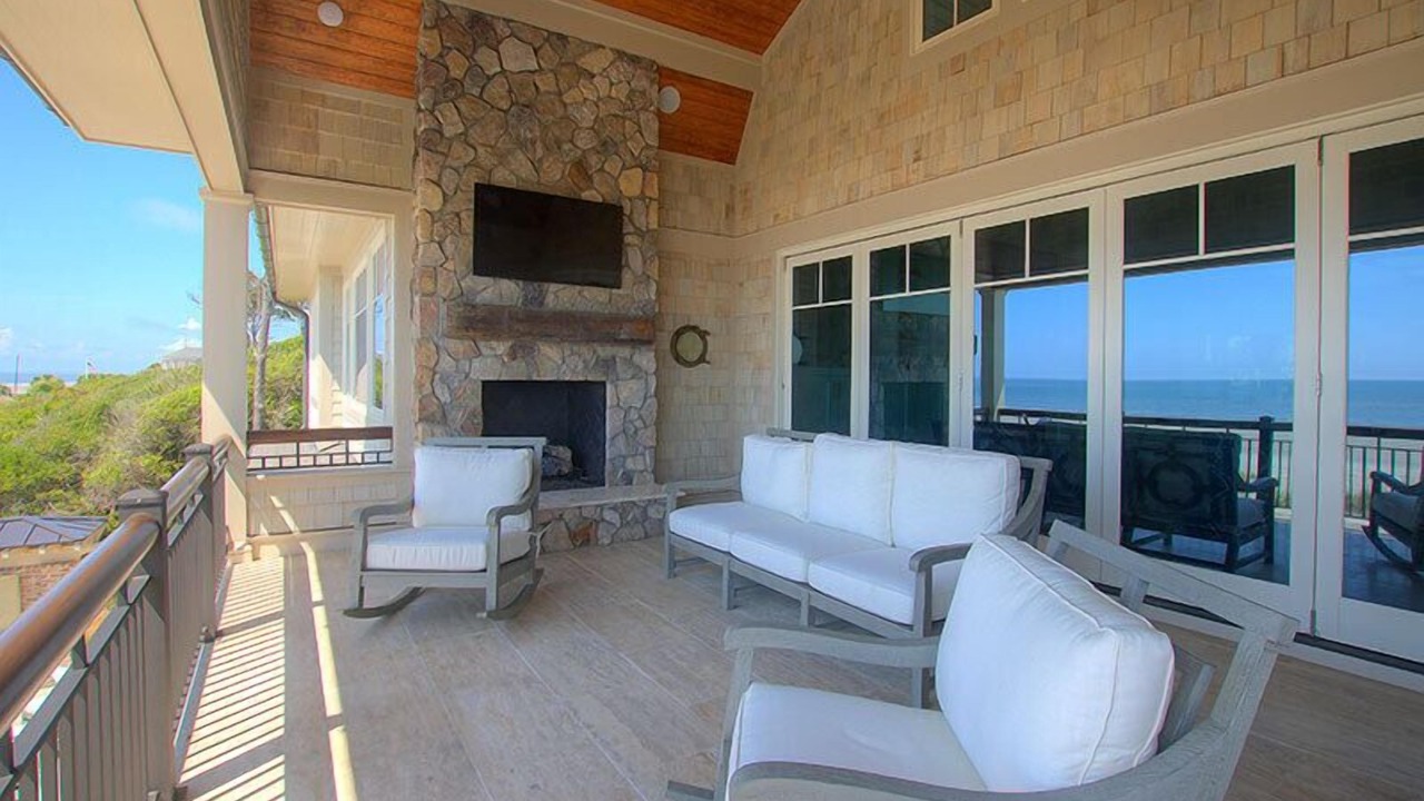 Photo of Patio Balcony in Sea Pines