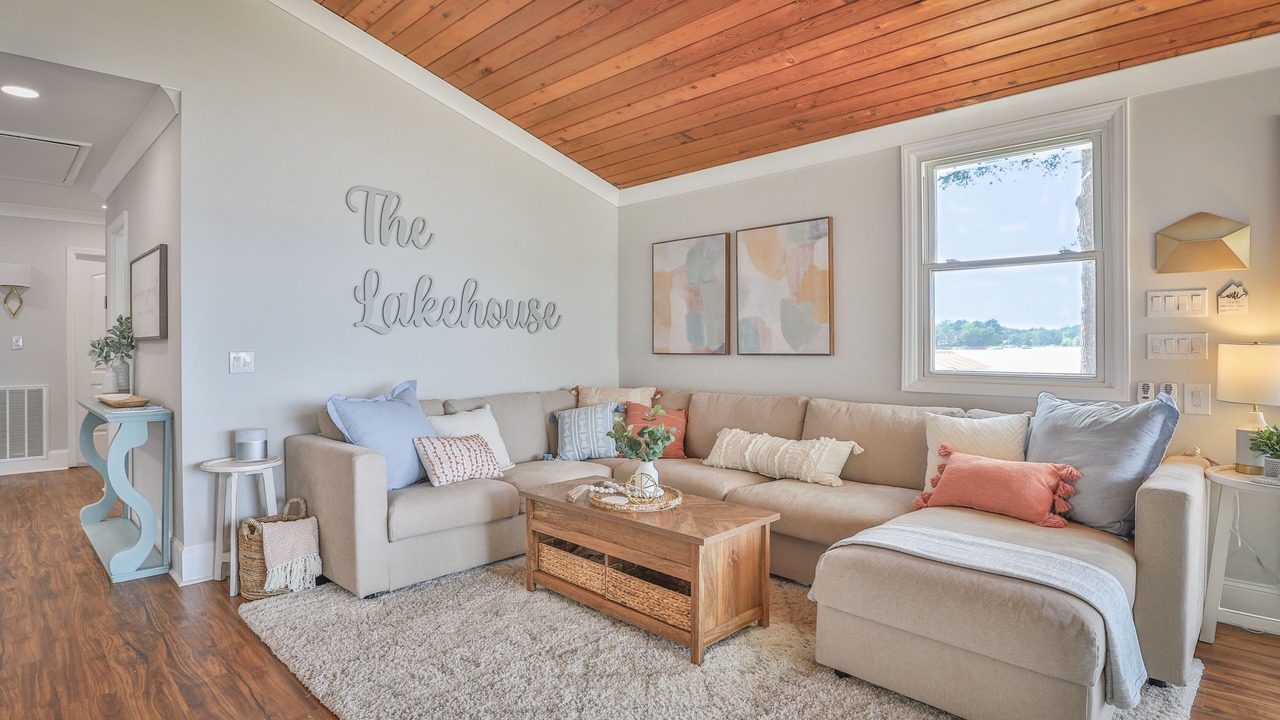 Photo of Livingroom in Chapin