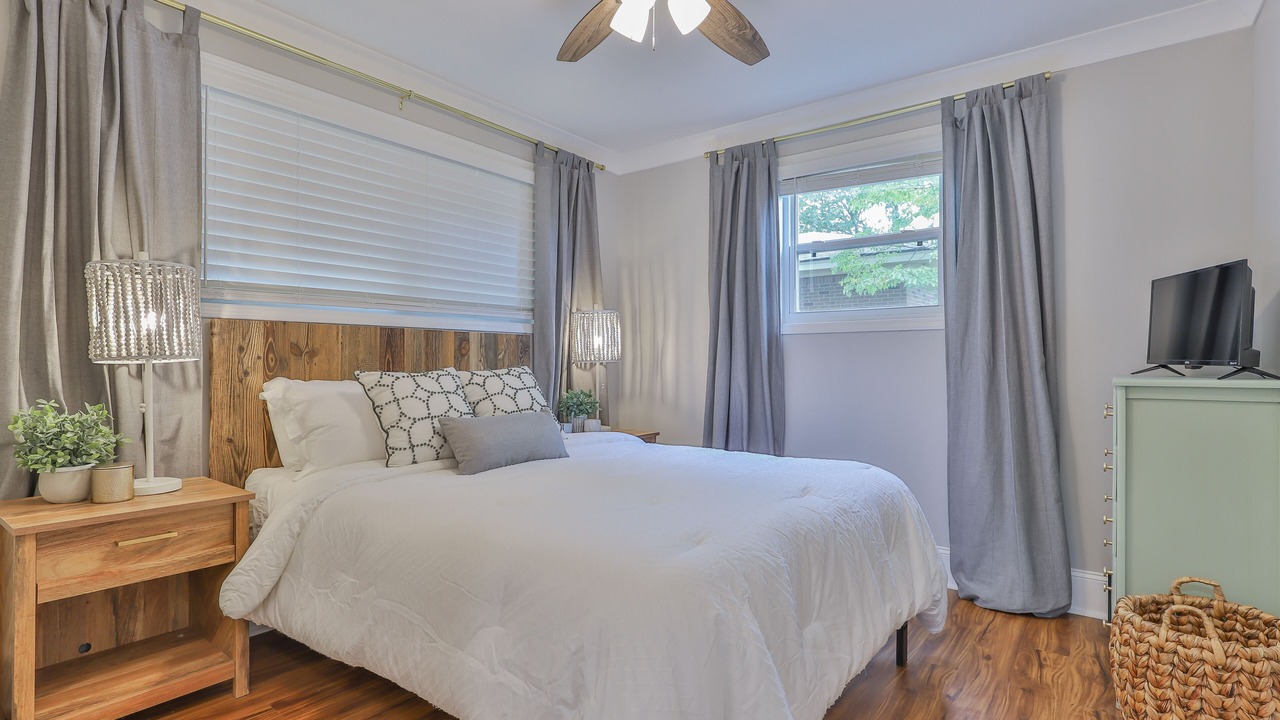 Photo of Bedroom in Chapin