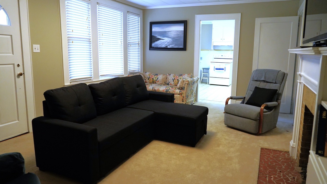 Photo of Livingroom in Clinton