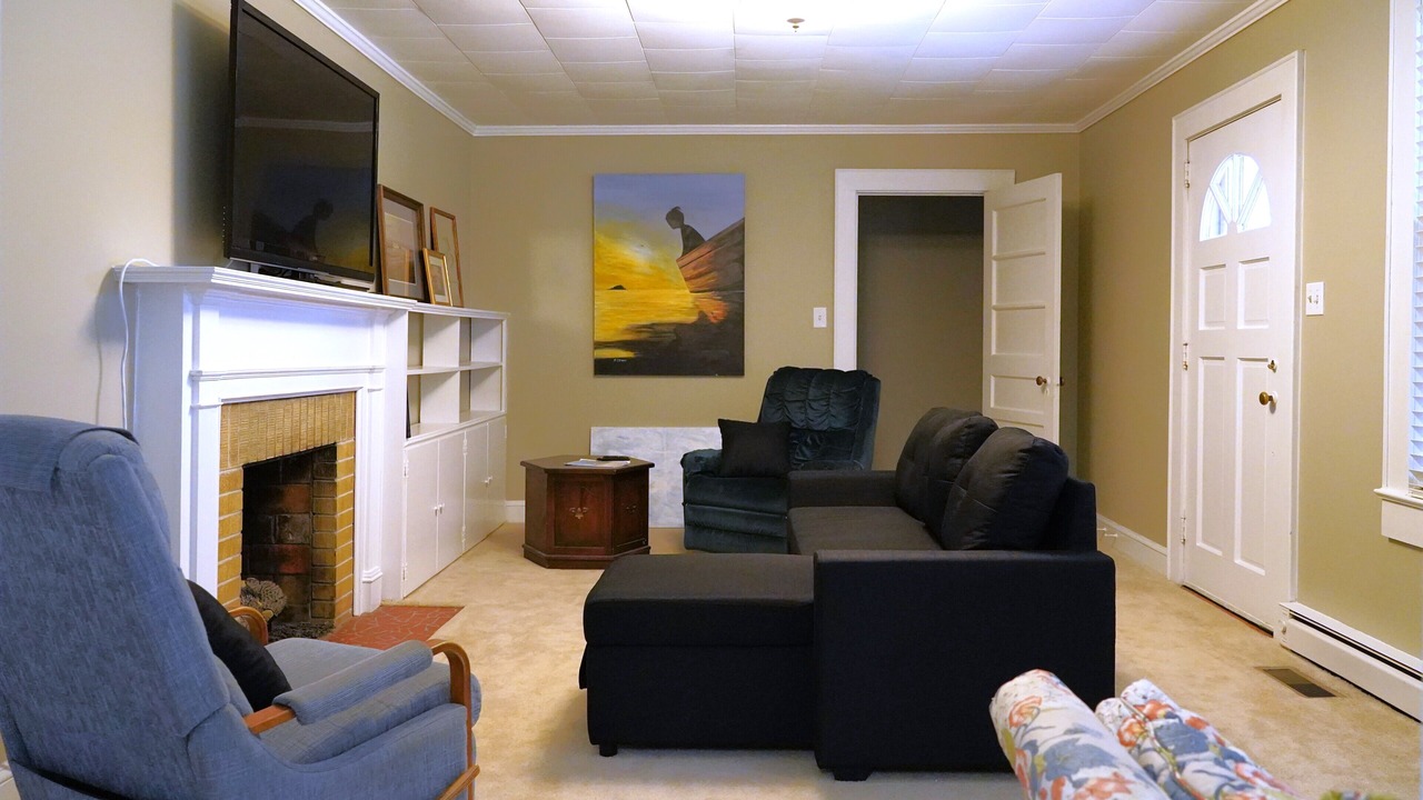 Photo of Livingroom in Clinton