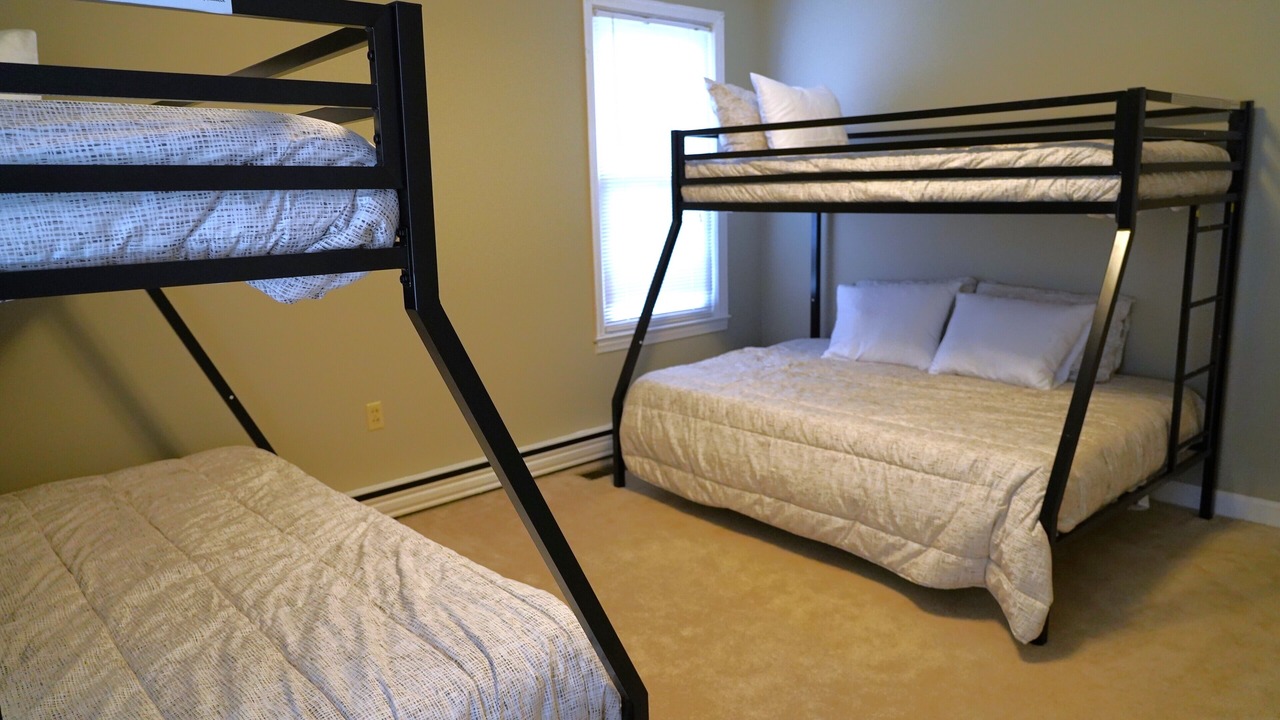 Photo of Bedroom in Clinton