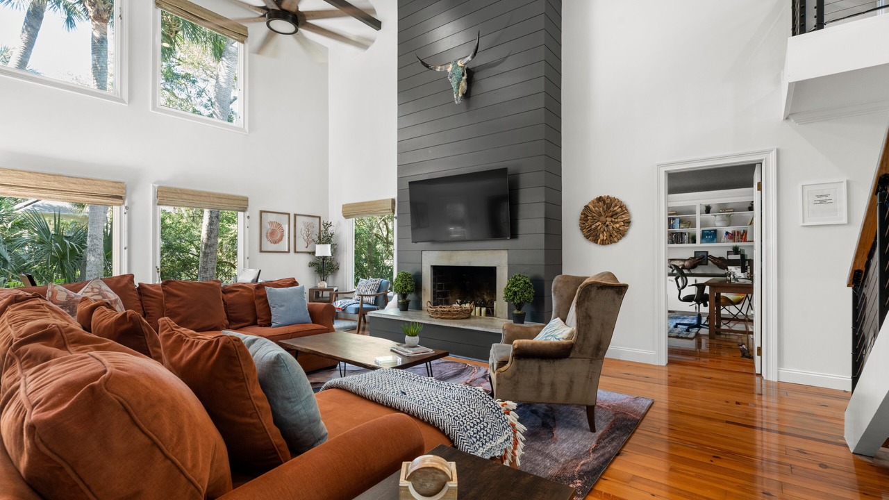 Photo of Livingroom in Seabrook Island