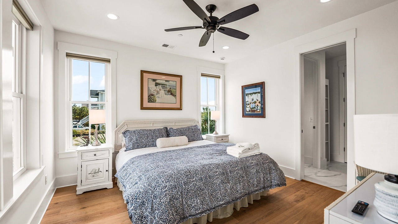 Photo of Bedroom in Saint Helena Island