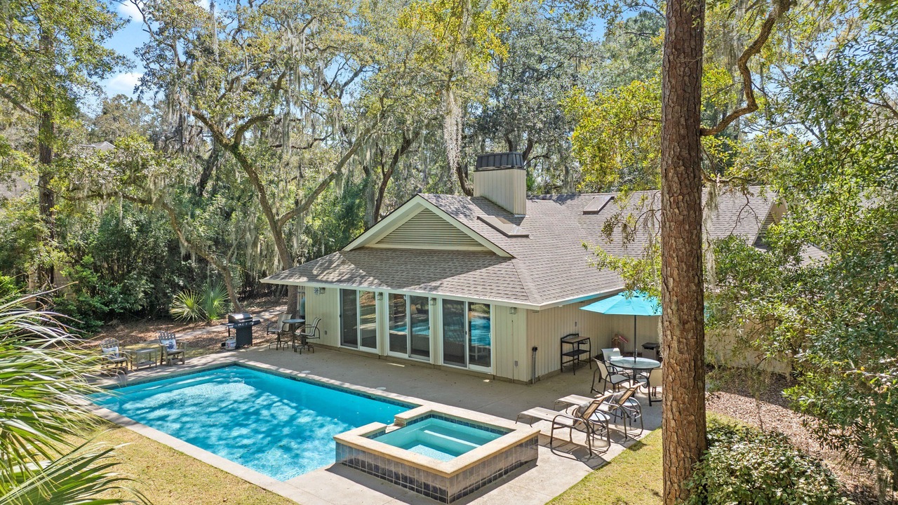 Photo of Outdoor in Heritage Woods