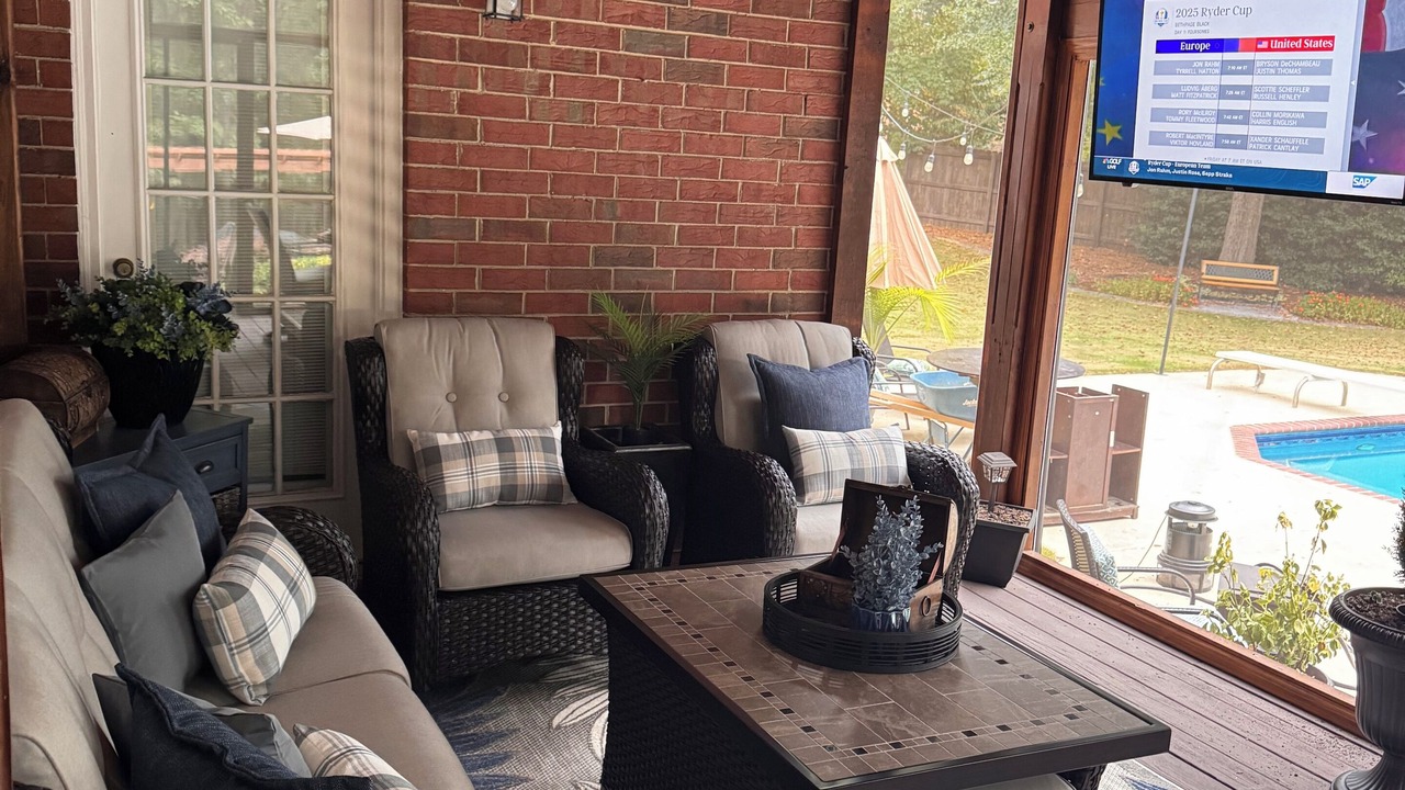 Photo of Livingroom in Evans
