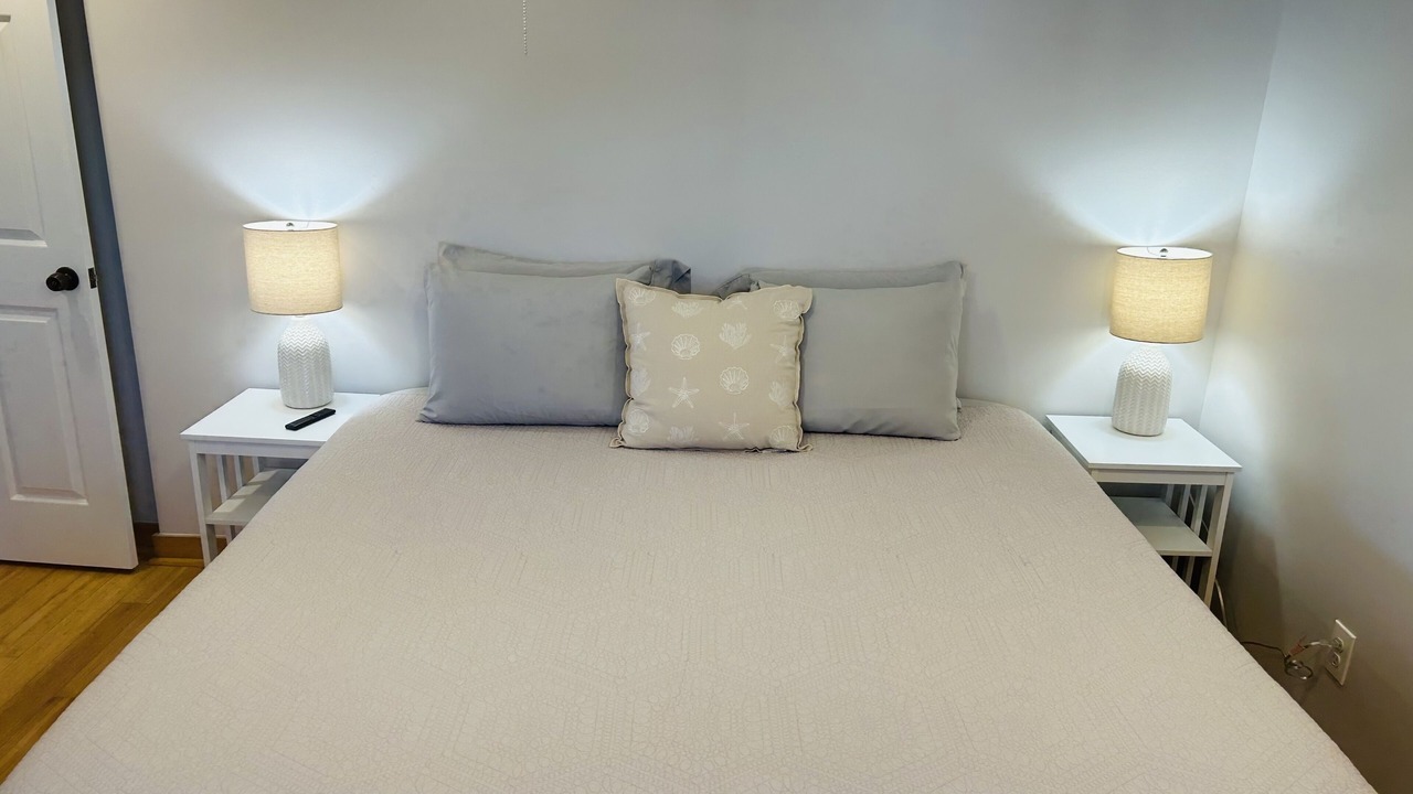 Photo of Bedroom in Goodland