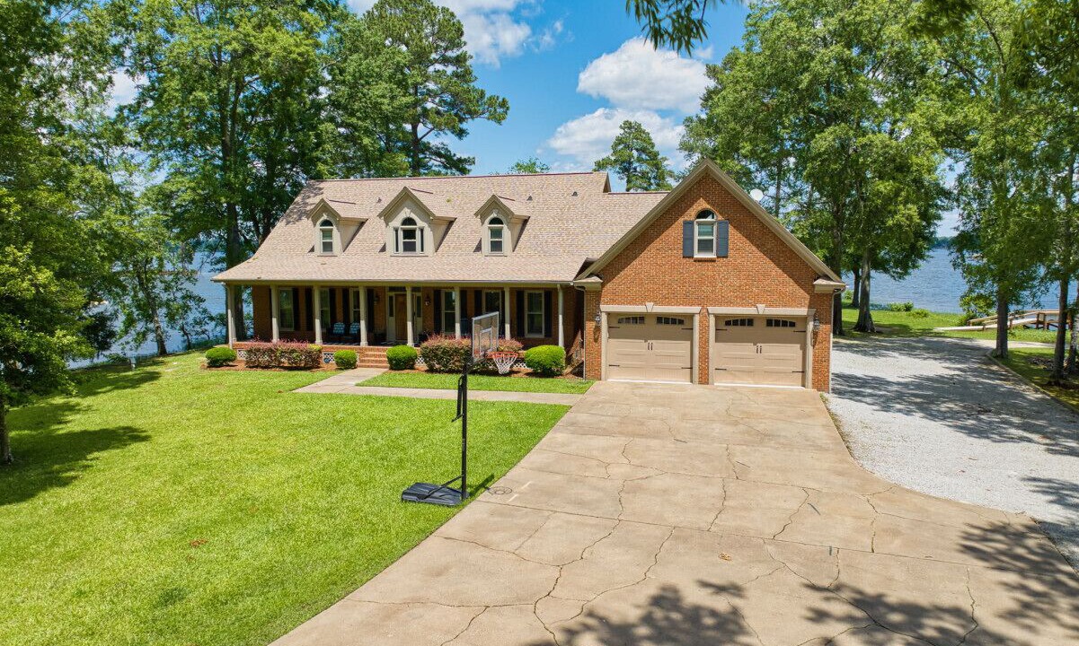 Photo of Outdoor in Chapin