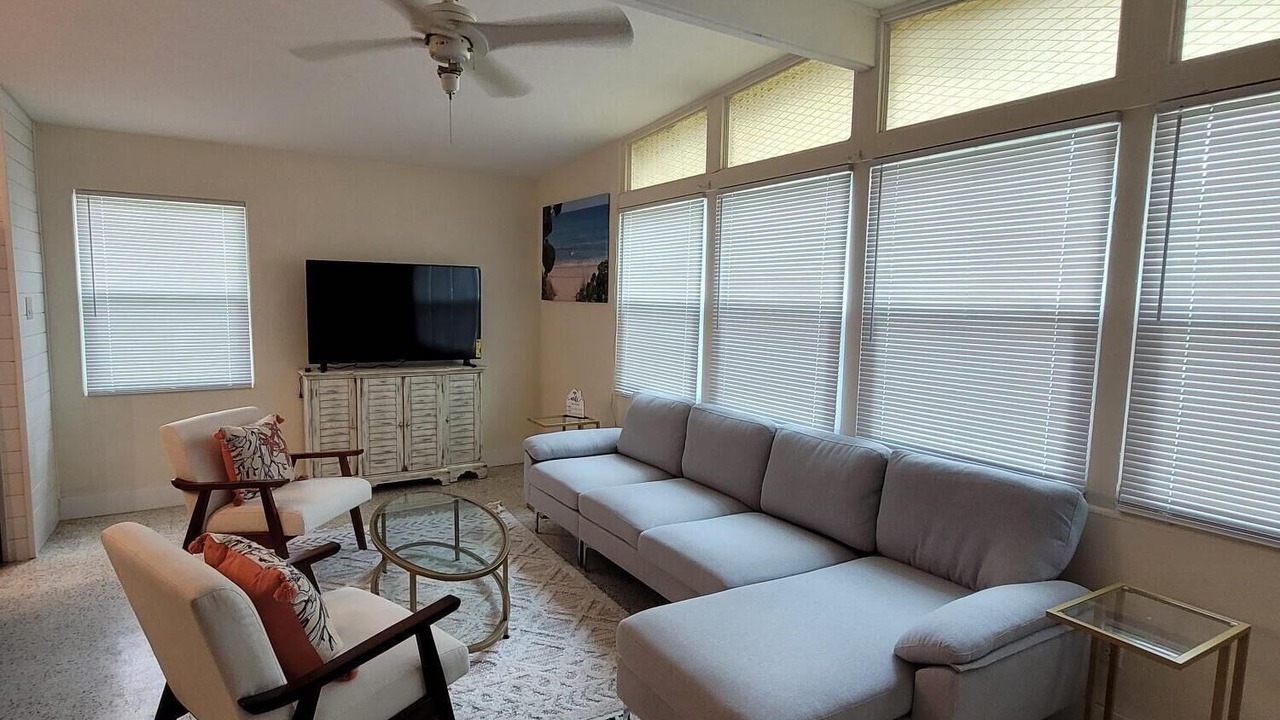 Photo of Livingroom in Vero Beach South