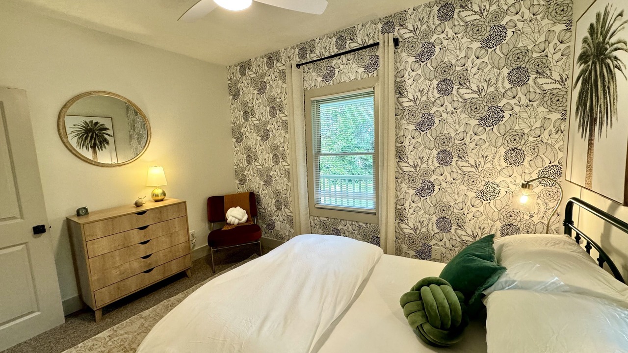 Photo of Bedroom in Summerville