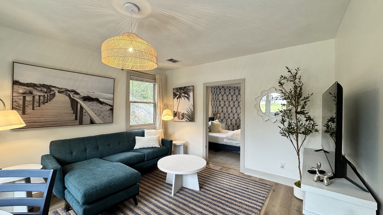 Photo of Livingroom in Midtown