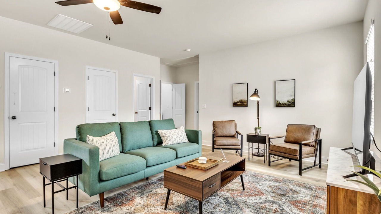 Photo of Livingroom in Greer