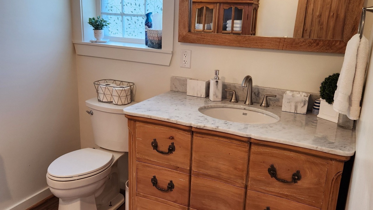 Photo of Bathroom in Ellabell