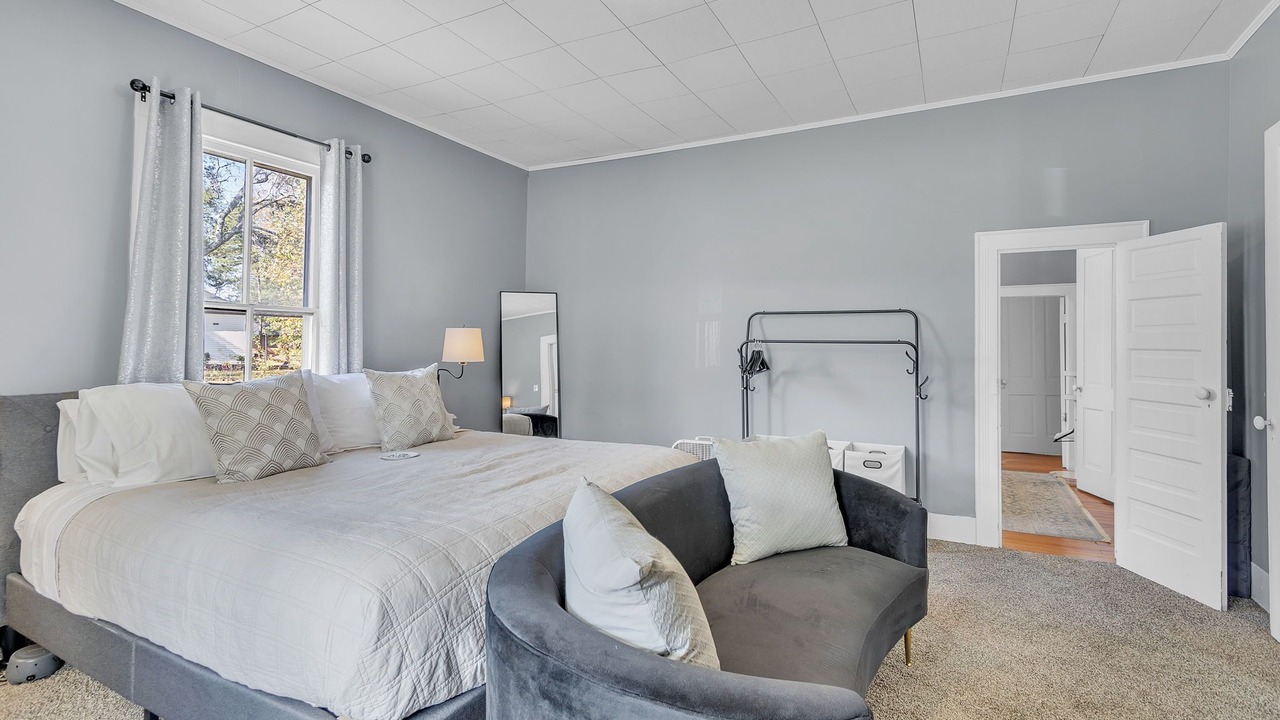 Photo of Bedroom in Simpsonville