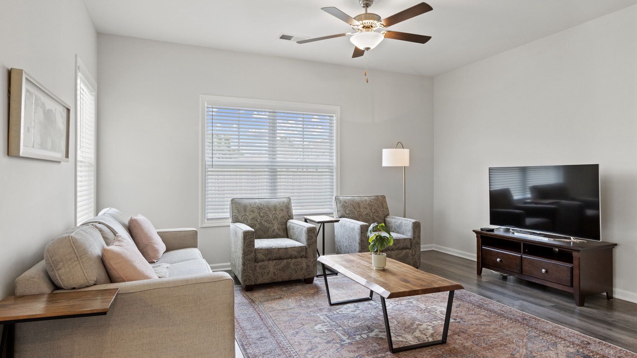 Photo of Livingroom in Greer