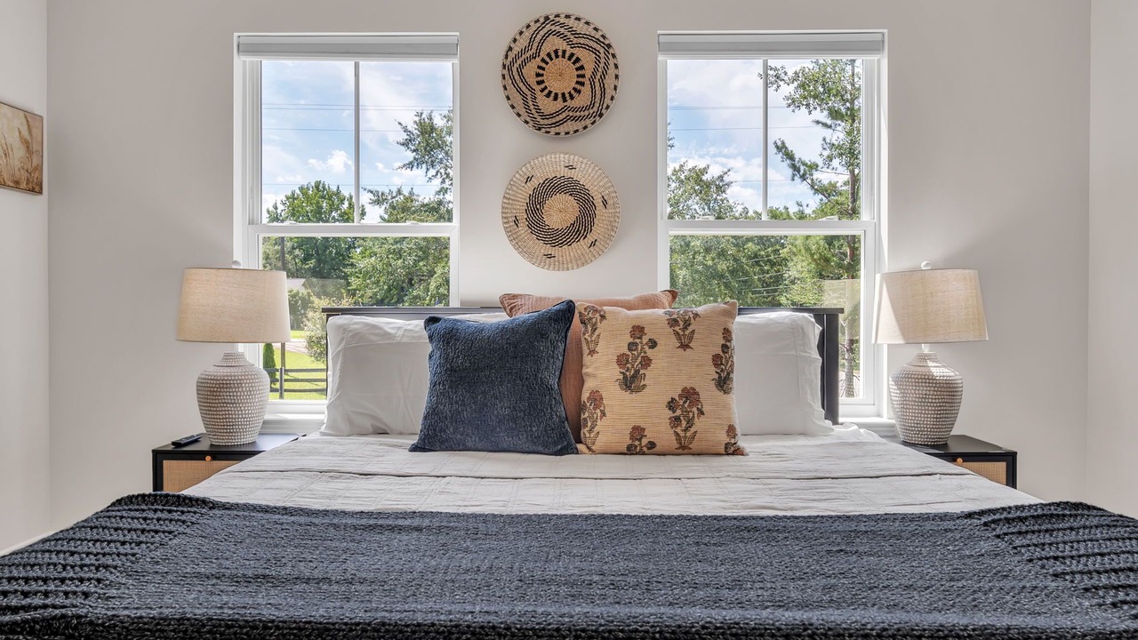 Photo of Bedroom in Taylors