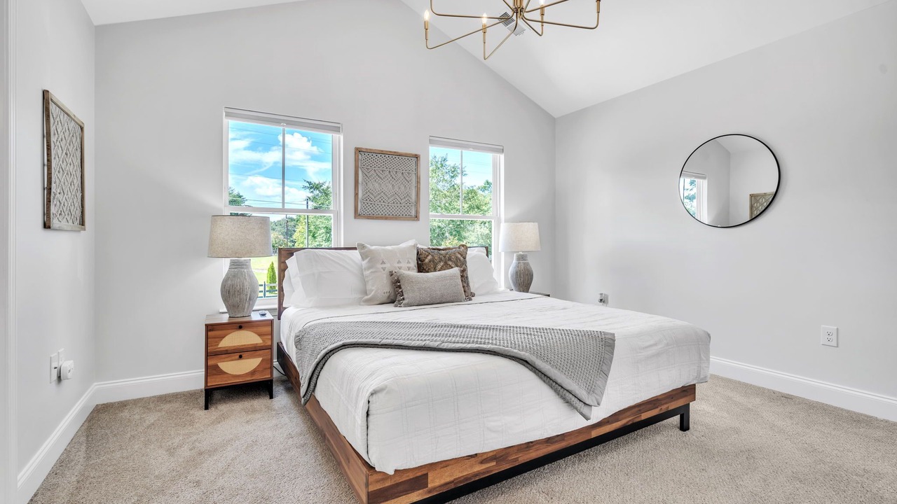 Photo of Bedroom in Taylors