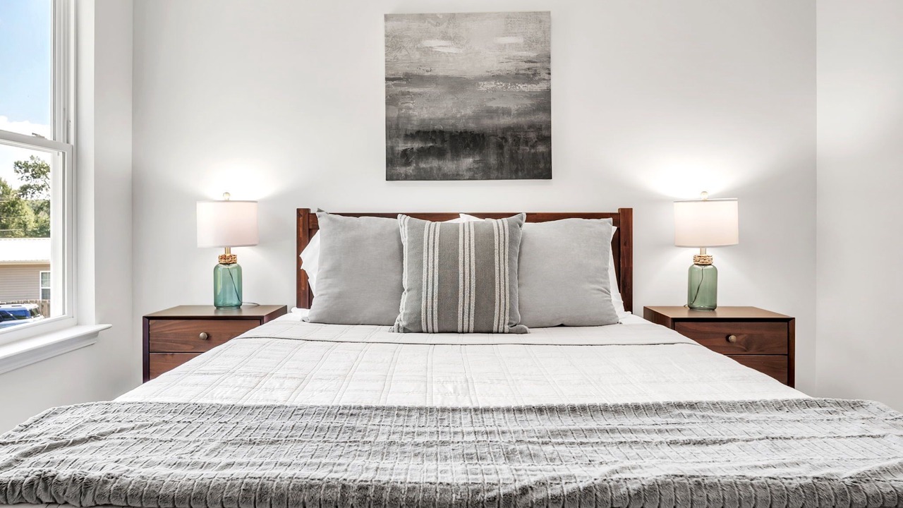 Photo of Bedroom in Taylors