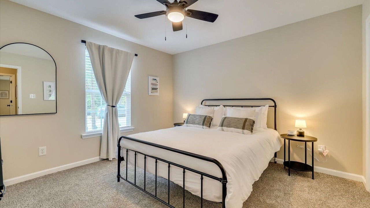 Photo of Bedroom in Evans
