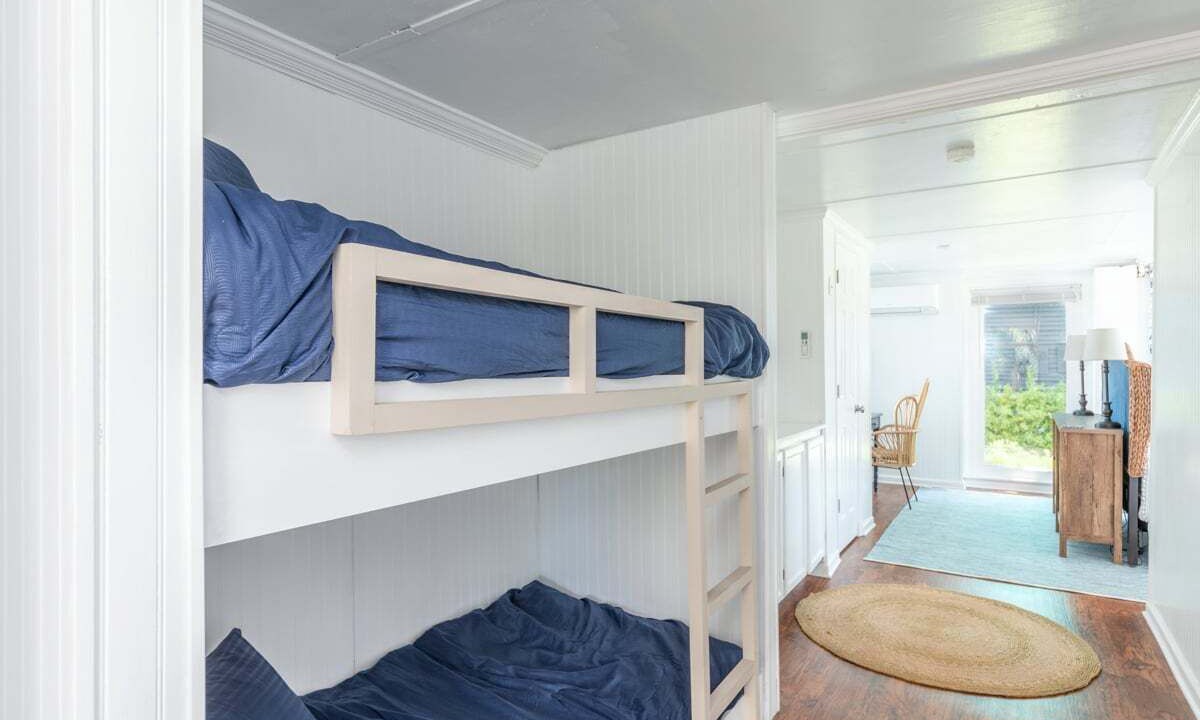 Photo of Bedroom in Oceanmarsh Subdivision