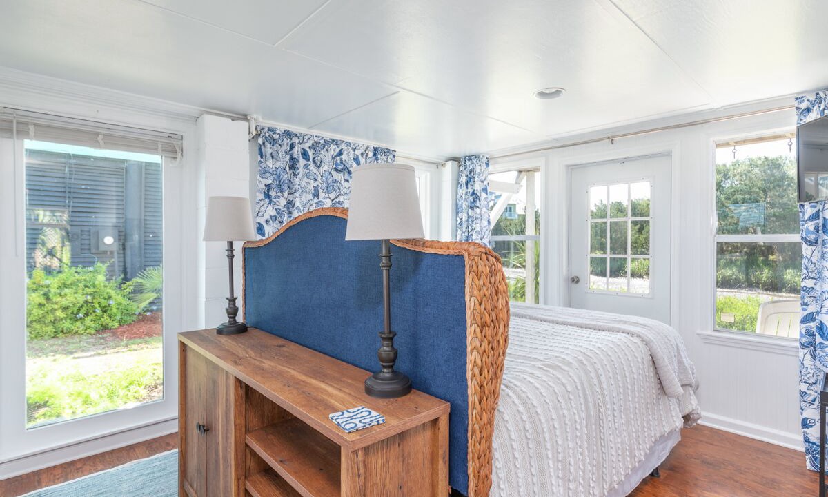 Photo of Bedroom in Oceanmarsh Subdivision