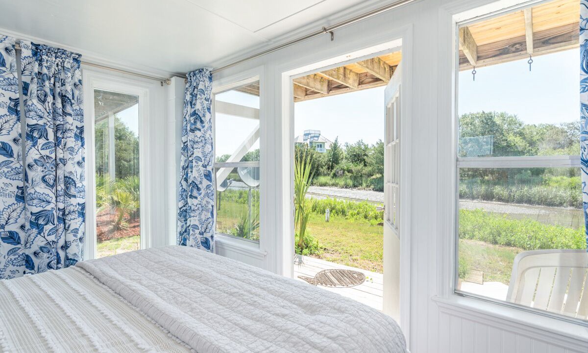 Photo of Bedroom in Oceanmarsh Subdivision