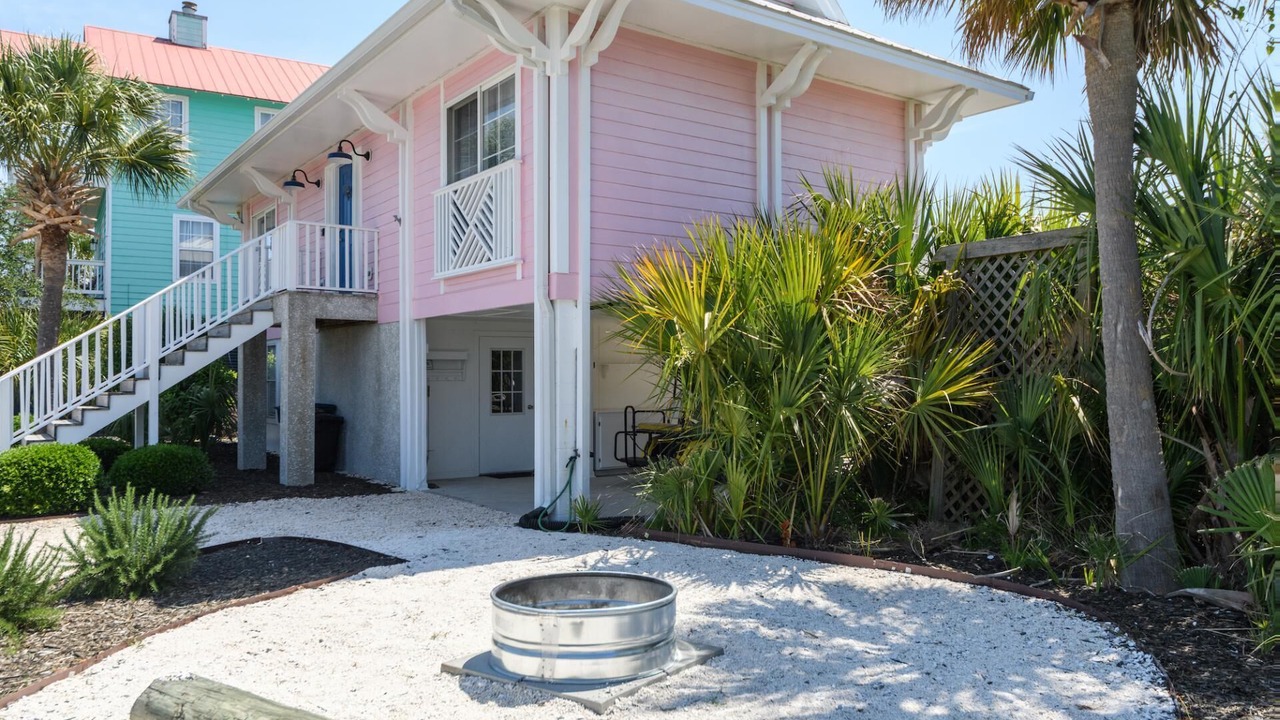 Photo of Outdoor in Oceanmarsh Subdivision