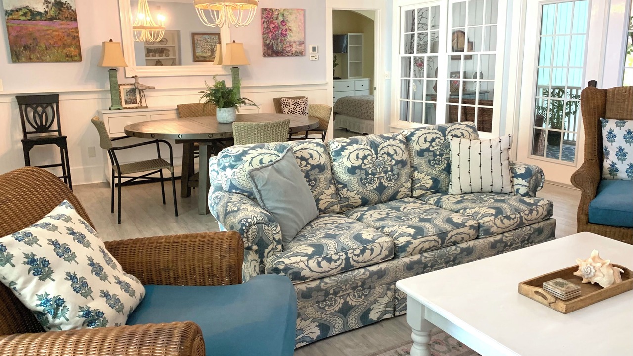 Photo of Livingroom in Melrose on the Beach