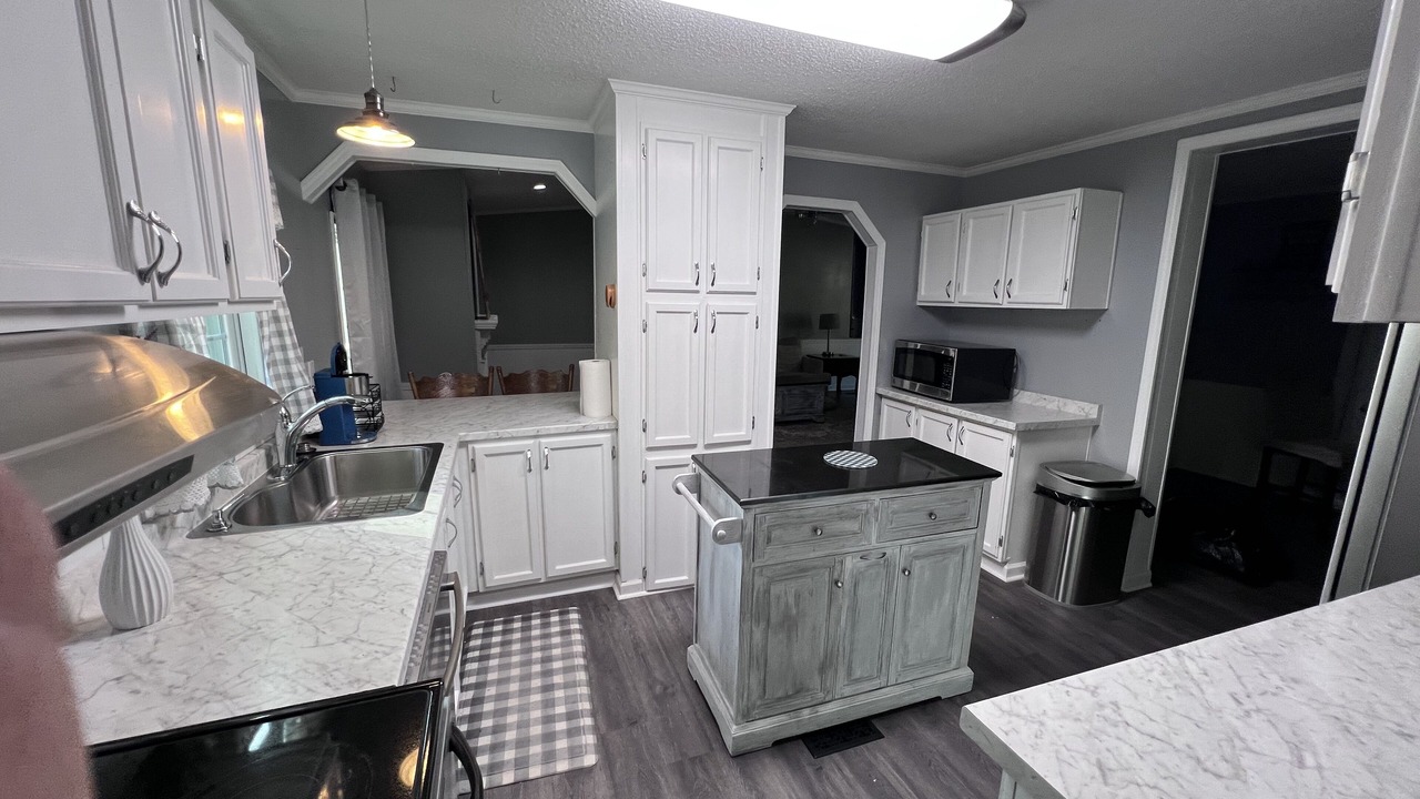 Photo of Kitchen in Townville